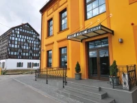 Old Port 3*