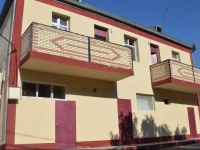 Almaz Hostel 