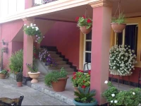 La House 2*