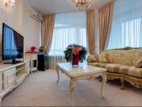 Kyiv Hotel 3*