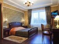 Helicopter Hotel 3*