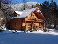Yasna Holiday Home 