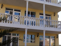 Lotos Zelyonaya Krysha Guest House