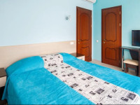 Hata Kazaka Guest House