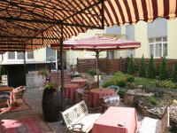 Dona hotel