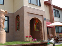 Mitos Hotel