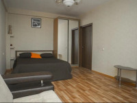 Myhomehotel on Kirova 27/3