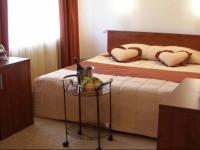 Gallery Hotel