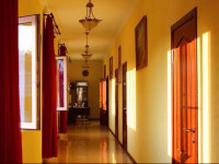 Frau Dona Hotel