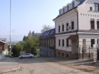 У Домика Петра отель 3*