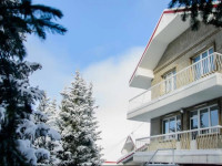 Mountains House