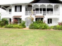 Sea Grape Apartments 3*