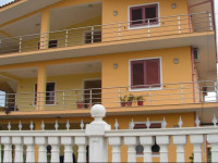 Fatos Biti Guest House
