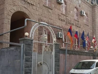 Town Palace Hotel 