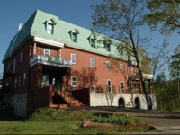 Freedom Inn