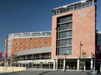 Jurys Inn 3*