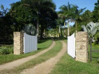 Sirmoor Hill Farm 2*