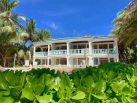 Coral Bay Villas 3*