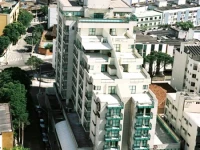 Bristol Century Plaza 4*