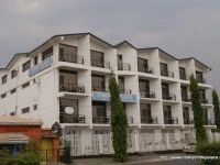 Yombe Palace 