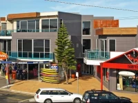 Bell Street Apartments 