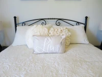 Spring Creek Cottage B&amp;B 