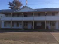 Ultima Hotel 