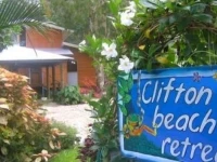 Clifton Beach Retreat 