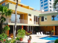 Hostal Antares Manta 