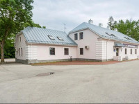 Raunex Apartment