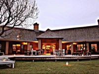 Hlosi Game Lodge 