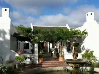 Fountain Place Guesthouse 3*