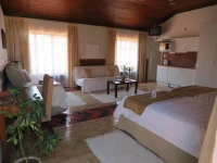 Touraco Guesthouse 4*