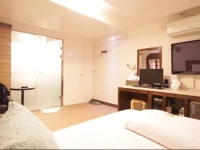 September Hotel 2*