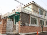 Haeng Gung Chae Guesthouse 