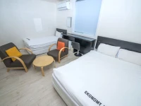 Ekonomy Hotel Yeosu 