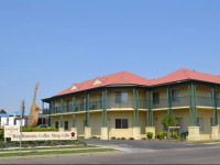 Golden Guitar Motor Inn
