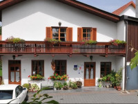 Lindenhof Deutsch
