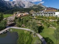 Hotel Гњbergossene Alm 