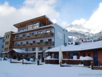 Hotel Bacher Asitzstubn 