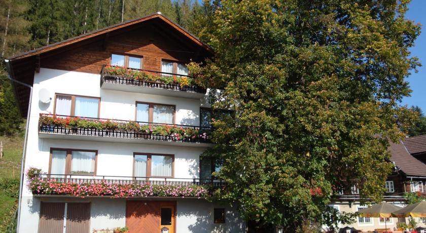Gasthof Trattner Pension Waldhof 