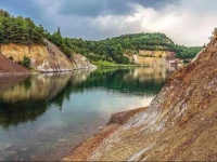 AranylГі VendГ©ghГЎz 