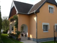Holiday home Balatonfenyves 2 