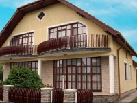 Three-Bedroom Holiday home Balatonmariafurdo near Lake 