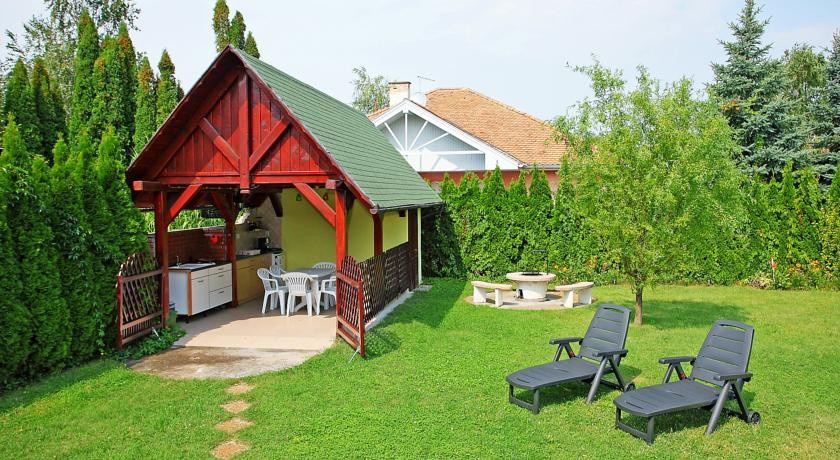 Villa BalatonmГЎriafГјrd 