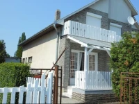 Apartment Balatonmariafurdo 5 