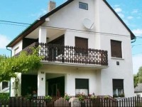 Three-Bedroom Holiday home Balatonmariafurdo near Lake 8 