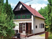 Holiday home MuskГЎtli utca-BalatonsszГЎrszГі 