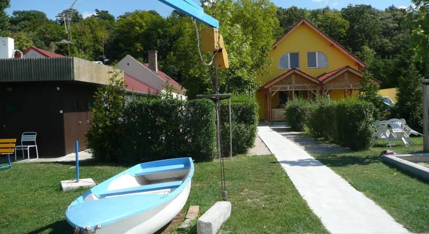 Korona Villa 
