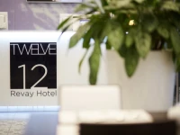 12 Revay Hotel 